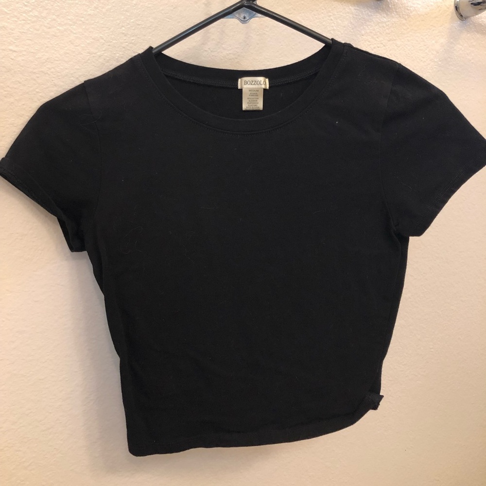 4 crop top Ts
